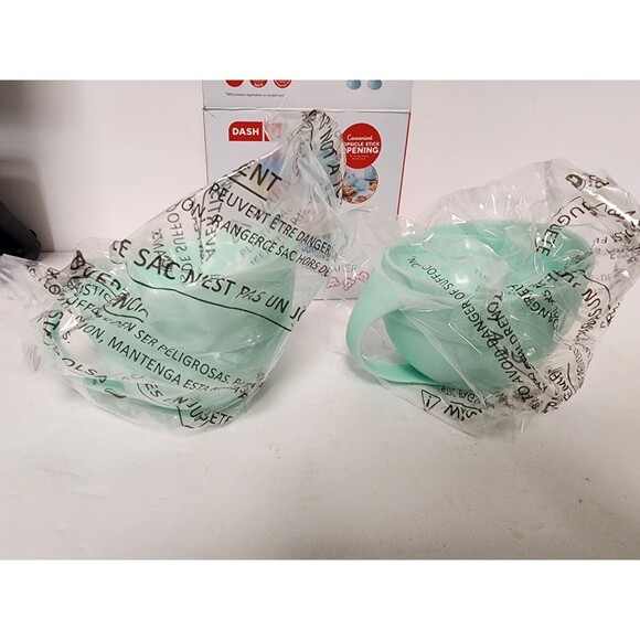 DASH Popcorn Ball Maker - Aqua - Set of 2 / Easy Grip Handle - Picture 5 of 5